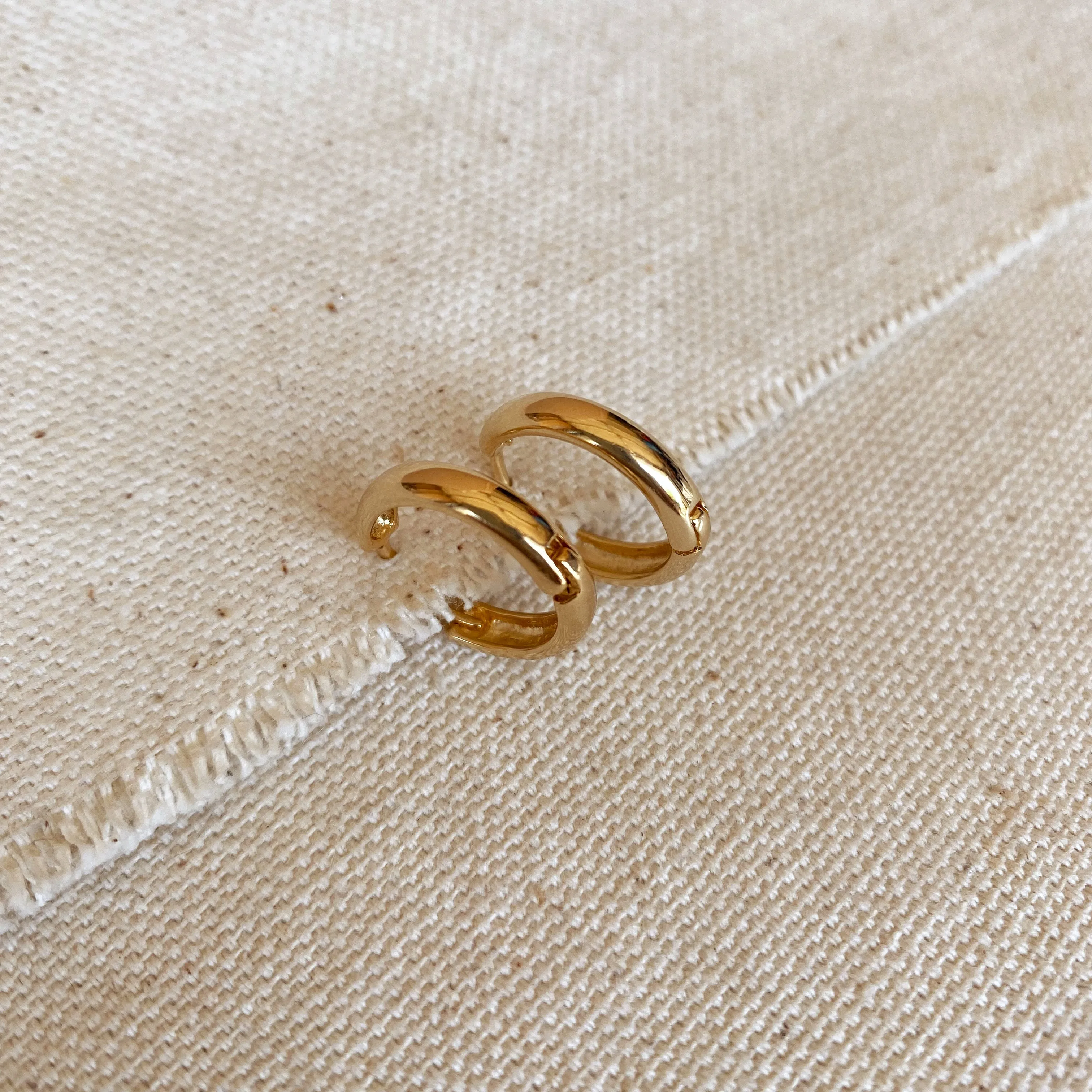 18k Gold Filled Plain Clicker Hoop Earrings