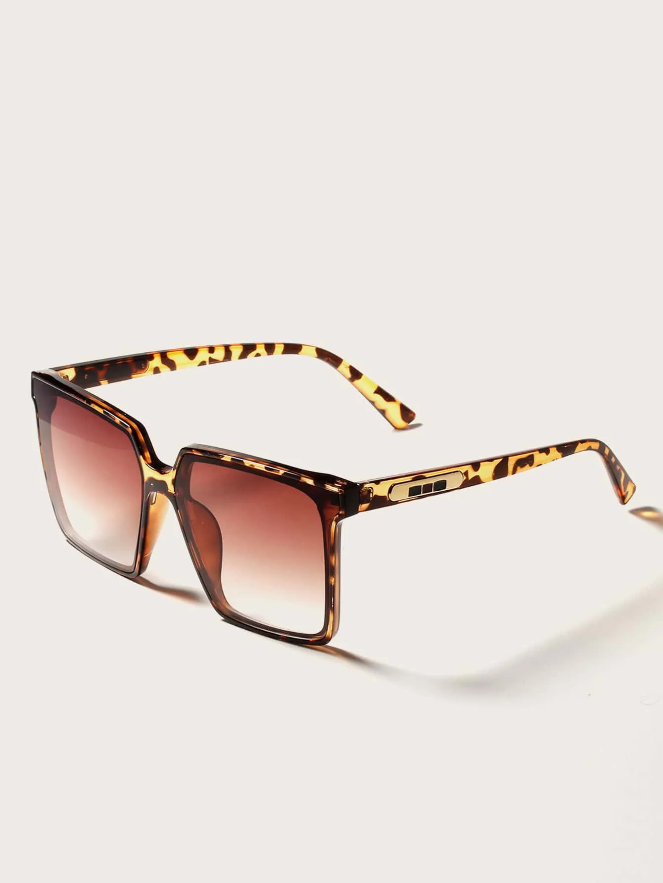 1pair Leopard Frame Sunglasses With Case