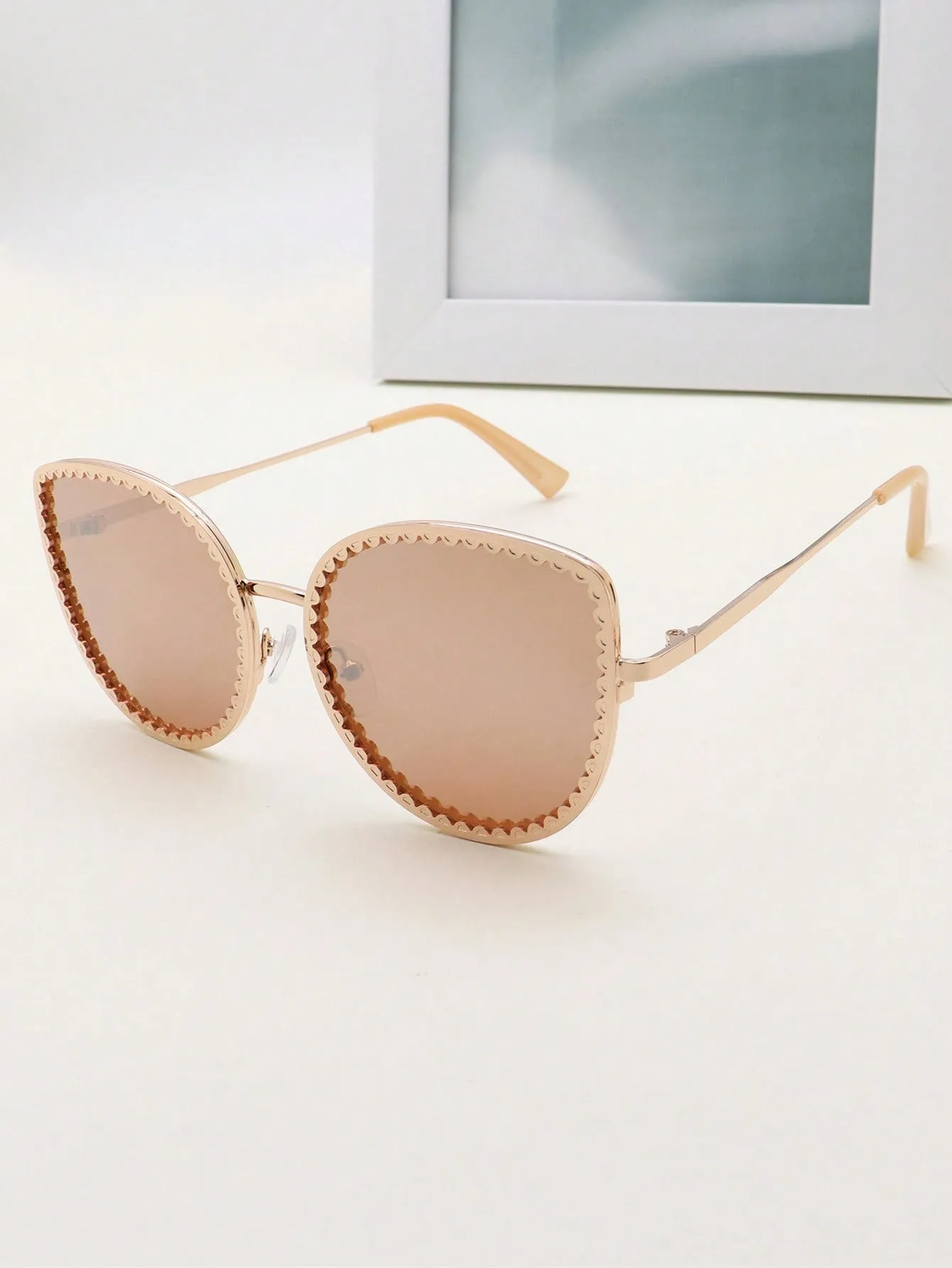 1pair Women Geometric Frame Fashionable Sunglasses For Daily Life