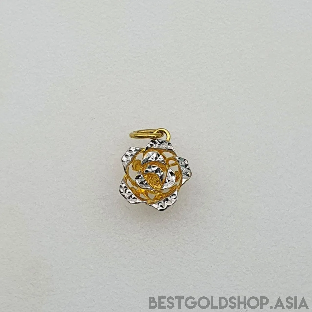 22k / 916 Gold Rose Pendant