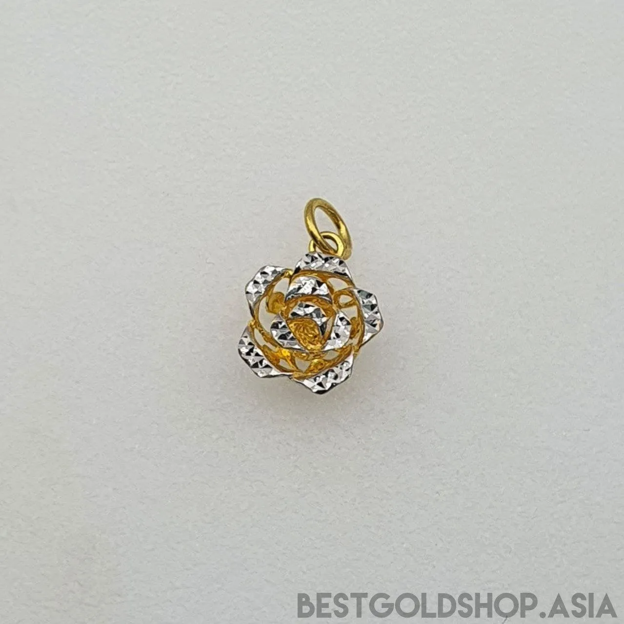 22k / 916 Gold Rose Pendant