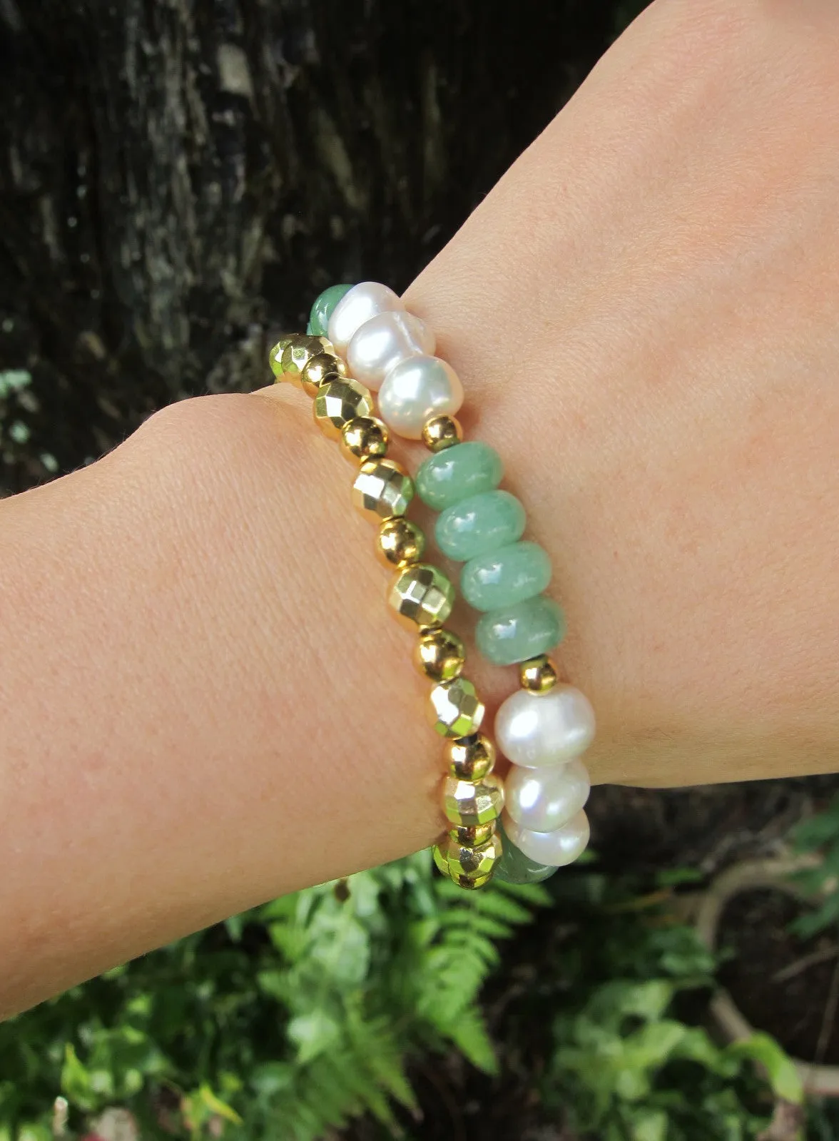 Abundance - Green Aventurine, Freshwater Pearls Beaded Bracelet