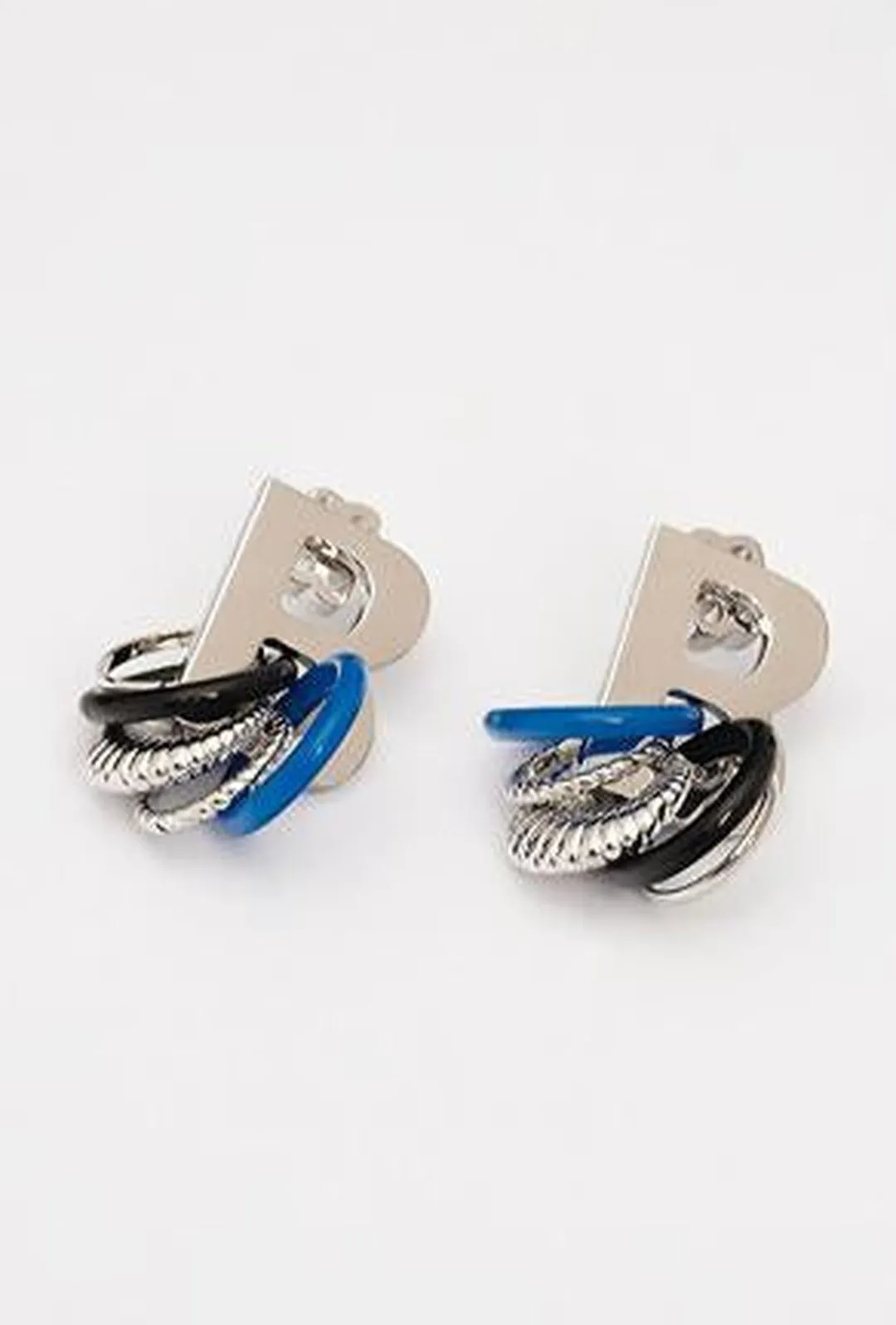 BAIA - "B" LOGO RING EARRING