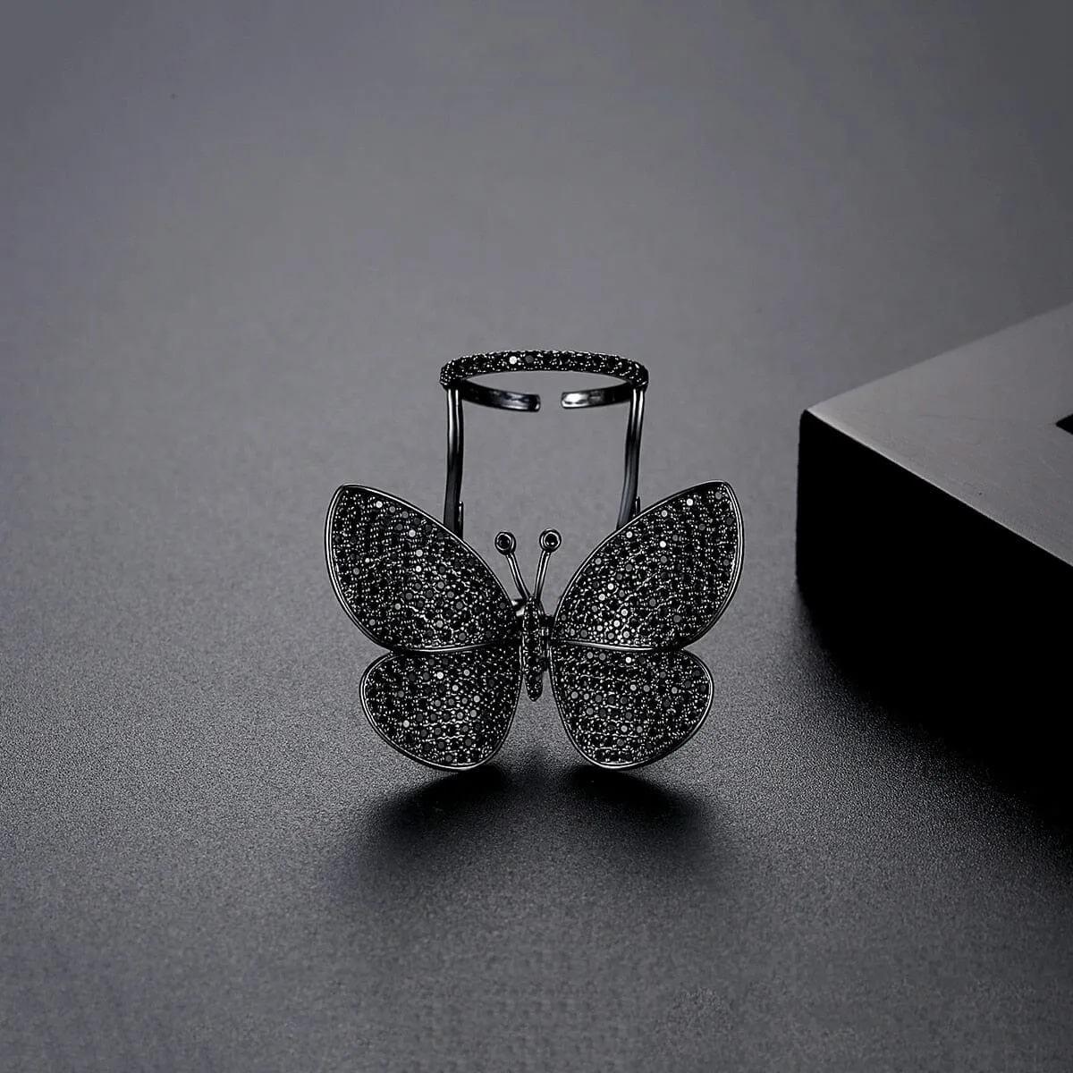 Dancing Butterfly Resizable Ring