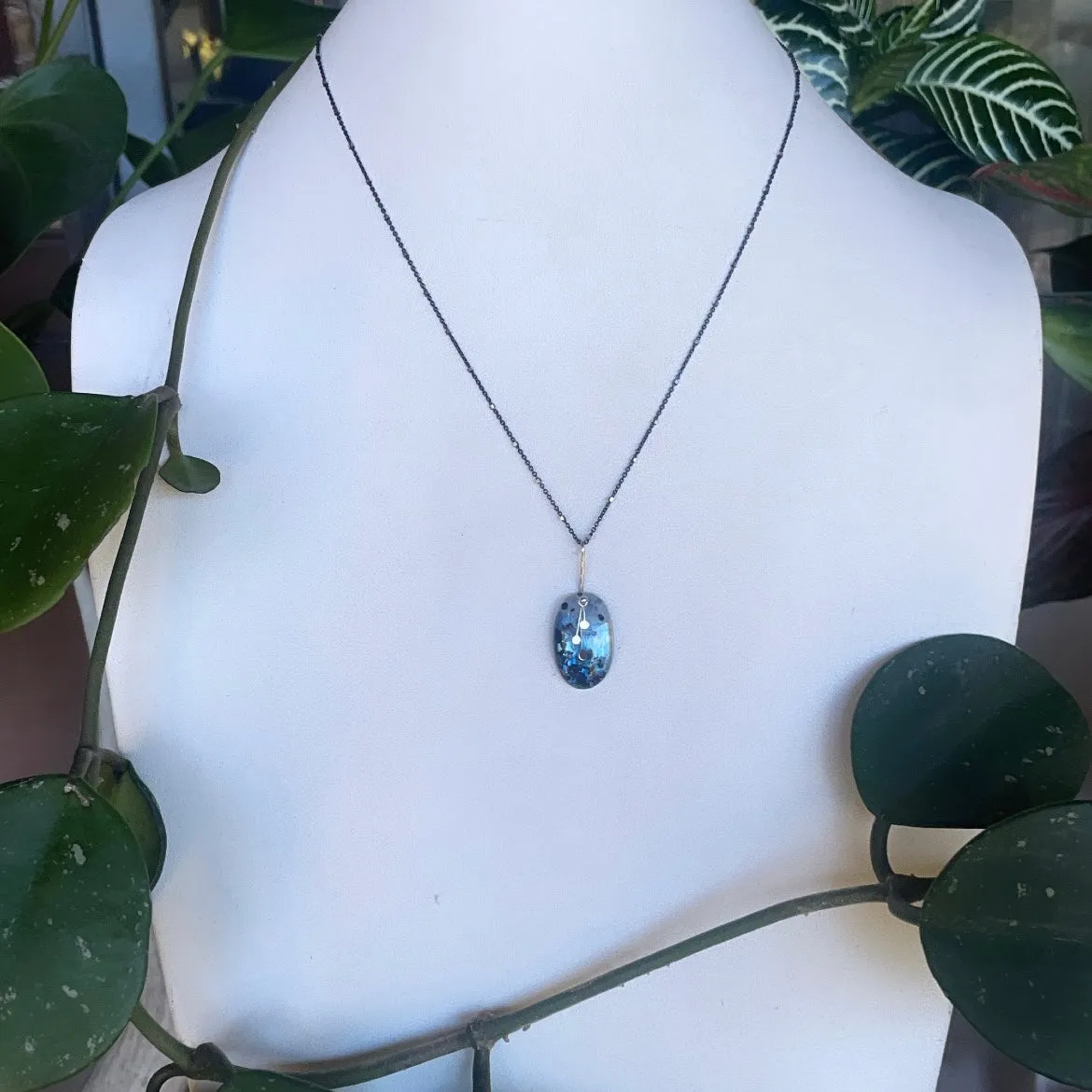 Pendulum Dots oval rainbow moonstone necklace