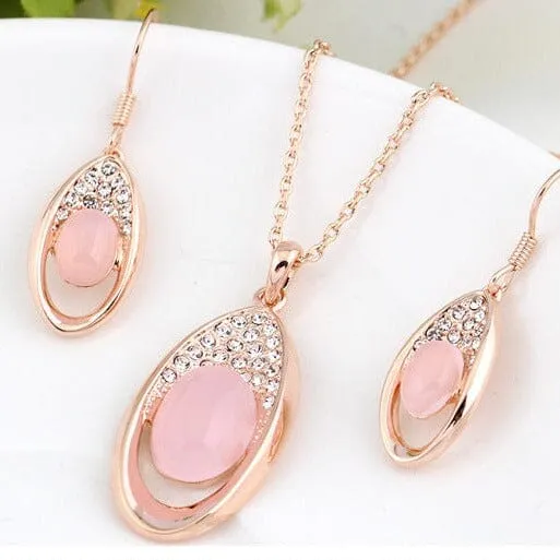 Pretty in Pink Jewelry Set