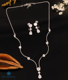 The Curvy Sparkle Silver Necklace & Earrings